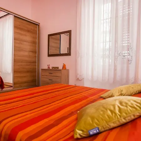 Emanuel Apartment Pula